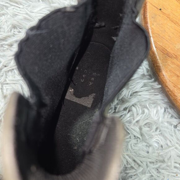 A New Day Boots Womens 9 Green Rubber Low Heel Pull On Chelsea Ankle Rain Boots - Picture 8 of 8